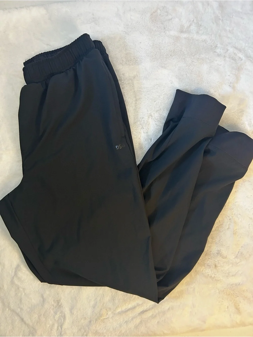 DSG Men’s Black Athletic Jogger Pants Small Active Training Gym Stretch